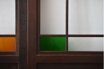 古民具・骨董　色ガラス入りのガラス帯戸4枚セット(引き戸、ガラス戸)
