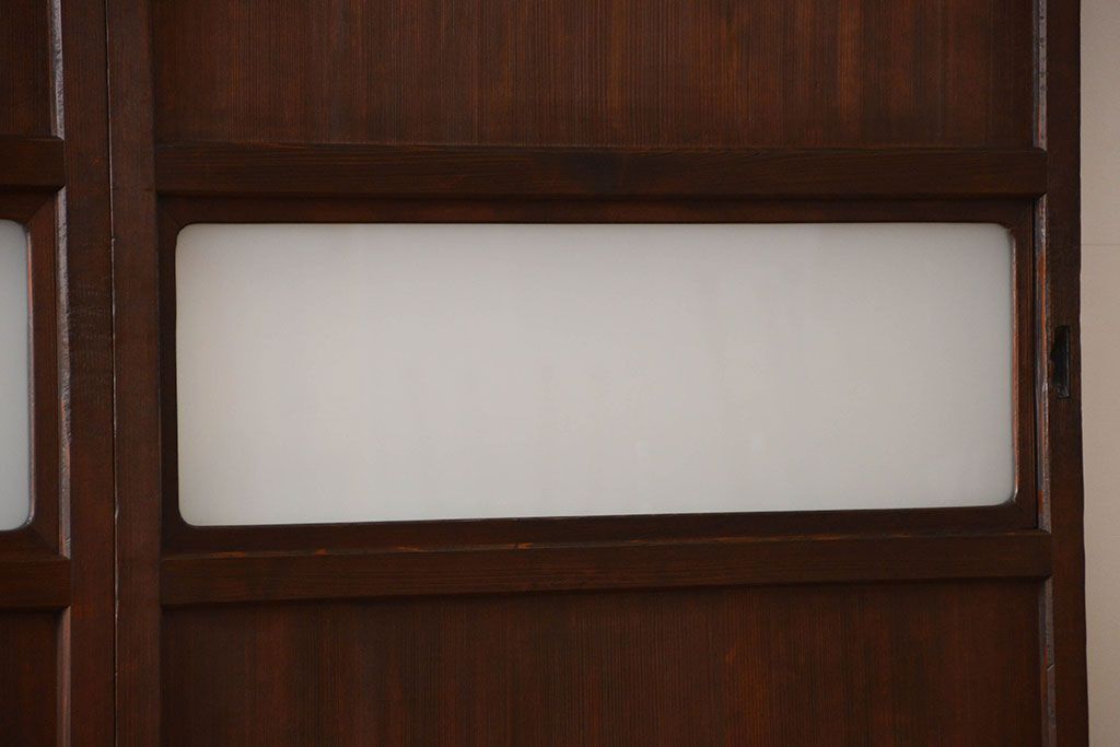 アンティーク　ガラス入りの柾目が美しい上品な帯戸4枚セット(引き戸、ガラス帯戸)