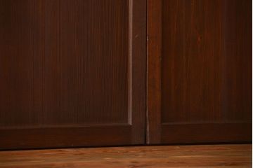 アンティーク　ガラス入りの柾目が美しい上品な帯戸4枚セット(引き戸、ガラス帯戸)