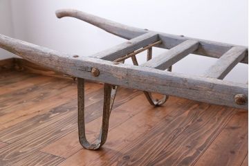 フランスアンティーク　シャビーなかわいい一輪車(手押し車、ガーデニング)