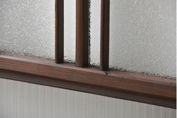 アンティーク　ダイヤガラスとモールガラス入りの縦格子幅狭ガラス戸4枚セット(引き戸)