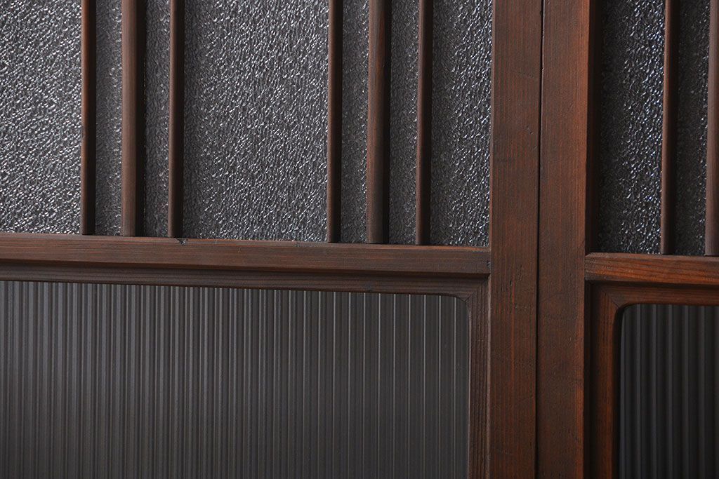 アンティーク　ダイヤガラスとモールガラス入りの縦格子幅狭ガラス戸4枚セット(引き戸)