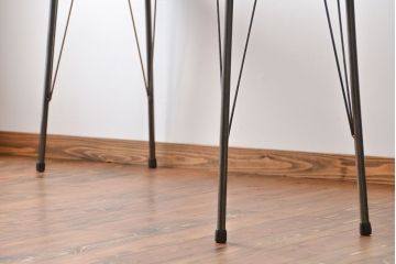 レトロ家具　昭和レトロ　天板一枚板!古材を使った鉄脚テーブル(2)(作業台)