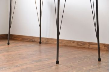 レトロ家具　昭和レトロ　天板一枚板　古材を使った鉄脚テーブル(5)(作業台)