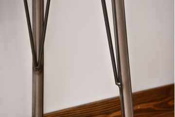 レトロ家具　昭和レトロ　天板一枚板!古材を使った鉄脚テーブル(3)(作業台)