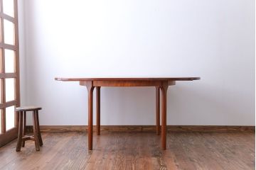 北欧家具 マッキントッシュ製チーク材エクステンションテーブル(1)