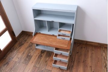 アンティーク家具　アンティーク　小振りなペイントライティングビューロー