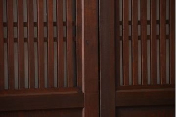 アンティーク 古い木の格子帯戸 2枚セット(引き戸)