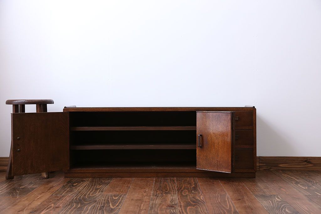 アンティーク家具　テレビ台にぴったり!アンティークローボード