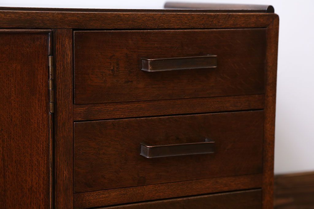 アンティーク家具　テレビ台にぴったり!アンティークローボード