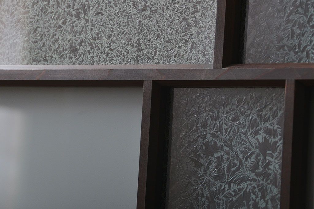 アンティーク 珍しいデザインの上質な扉(ドア)