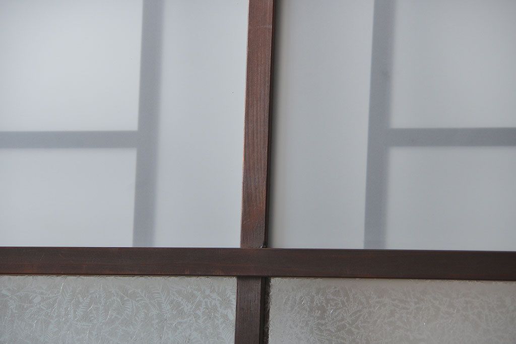 アンティーク 珍しいデザインの上質な扉(ドア)