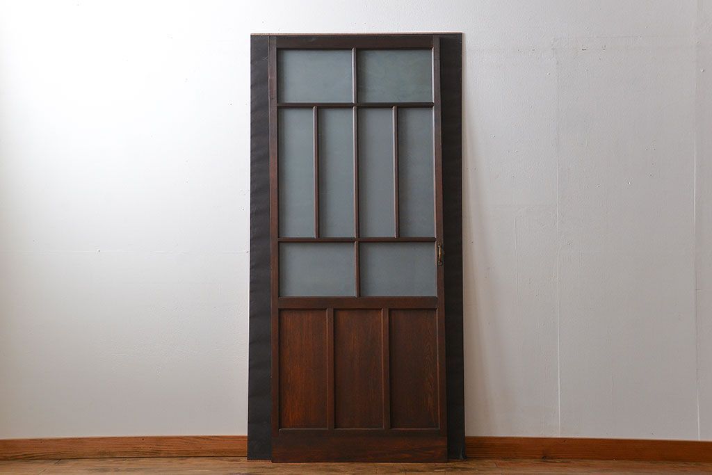 アンティーク すりガラス入りの背の高い扉(ドア)