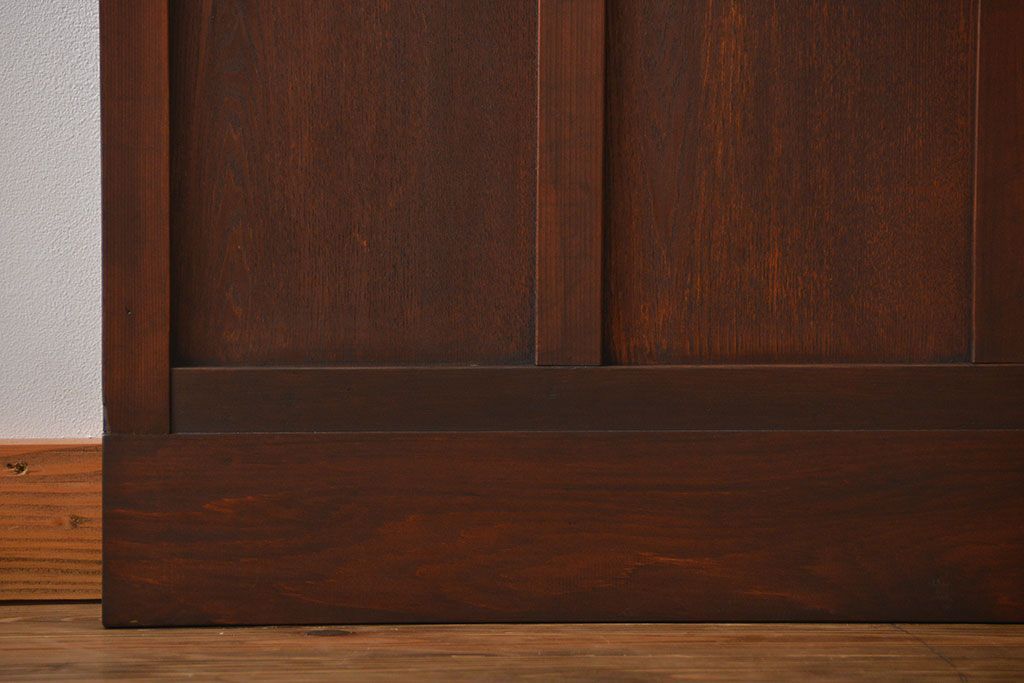 アンティーク すりガラス入りの背の高い扉(ドア)