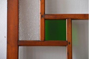 アンティーク 大正ロマン　色ガラス入りの上質な扉(ドア)