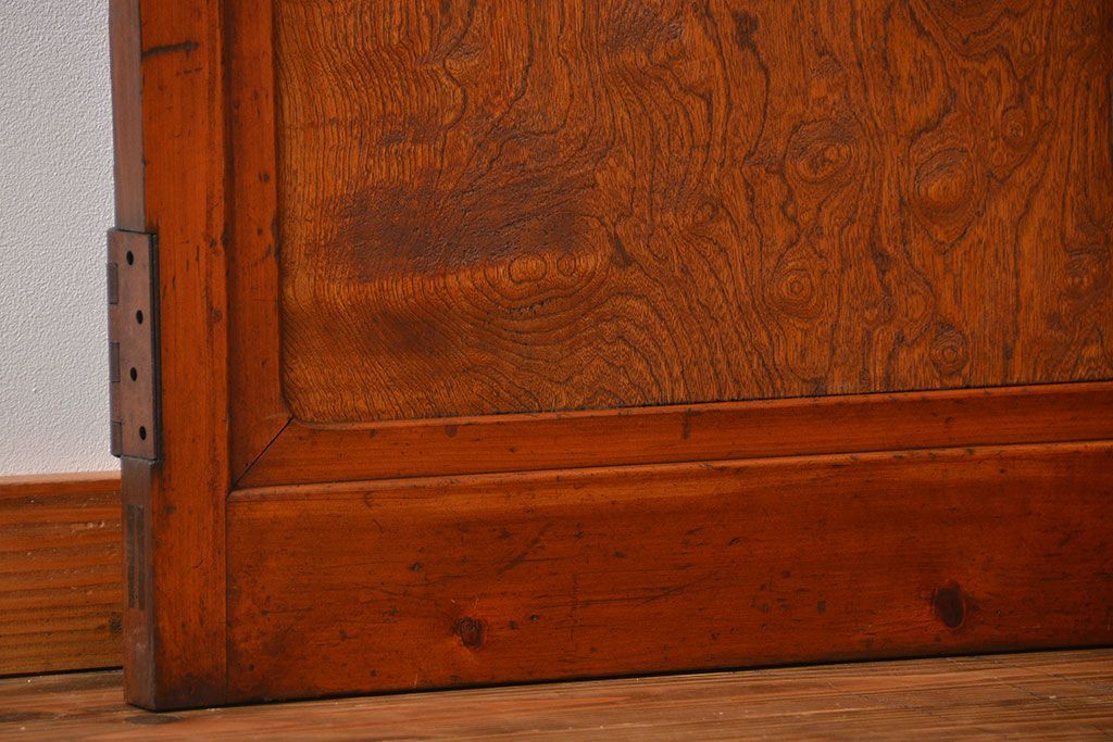 アンティーク 大正ロマン　色ガラス入りの上質な扉(ドア)