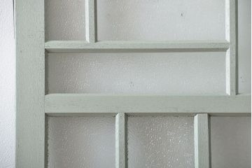 アンティークペイント　かわいいデザインの扉(ドア)