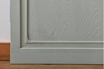 アンティークペイント　かわいいデザインの扉(ドア)