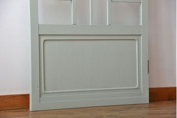 アンティークペイント　かわいいデザインの扉(ドア)