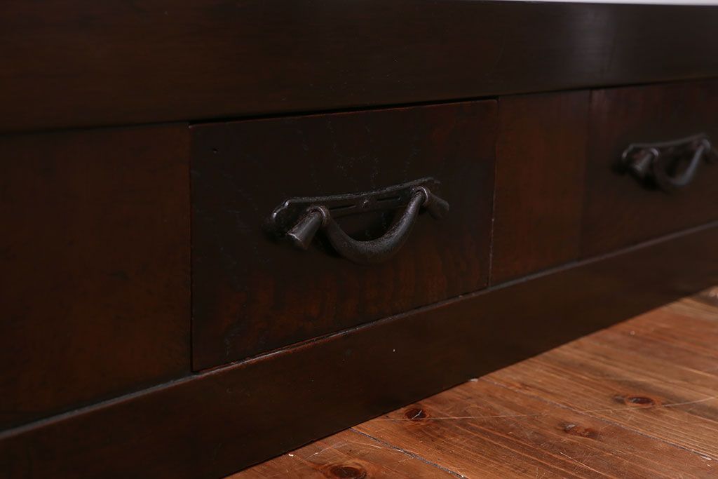 アンティーク家具　古民具・骨董 5杯引き出し　横長ローボード(2)(置き床、置床、水屋箪笥、テレビ台、キャビネット、収納棚)