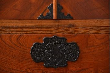 中古　民芸ワードローブ(定価約28万円)
