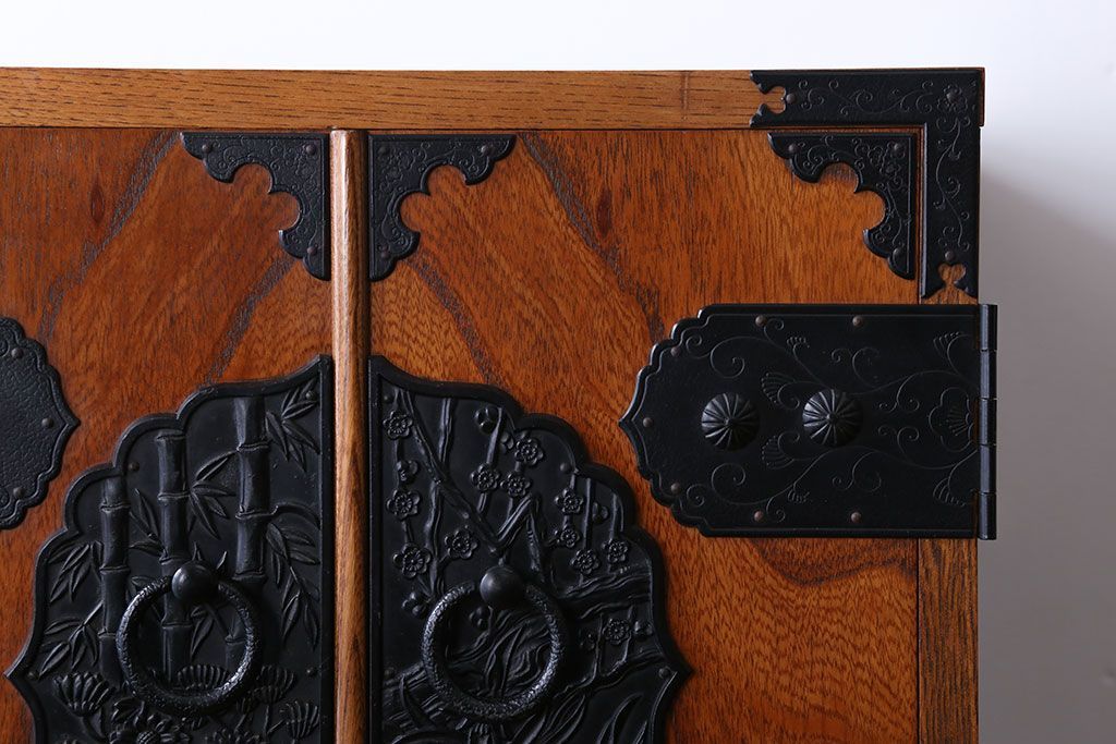 中古　民芸縦長引き出し