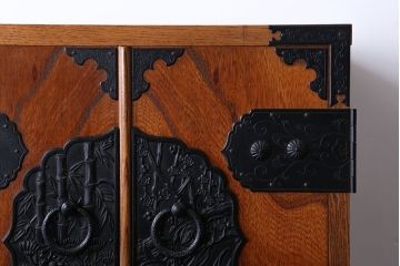 中古　民芸縦長引き出し