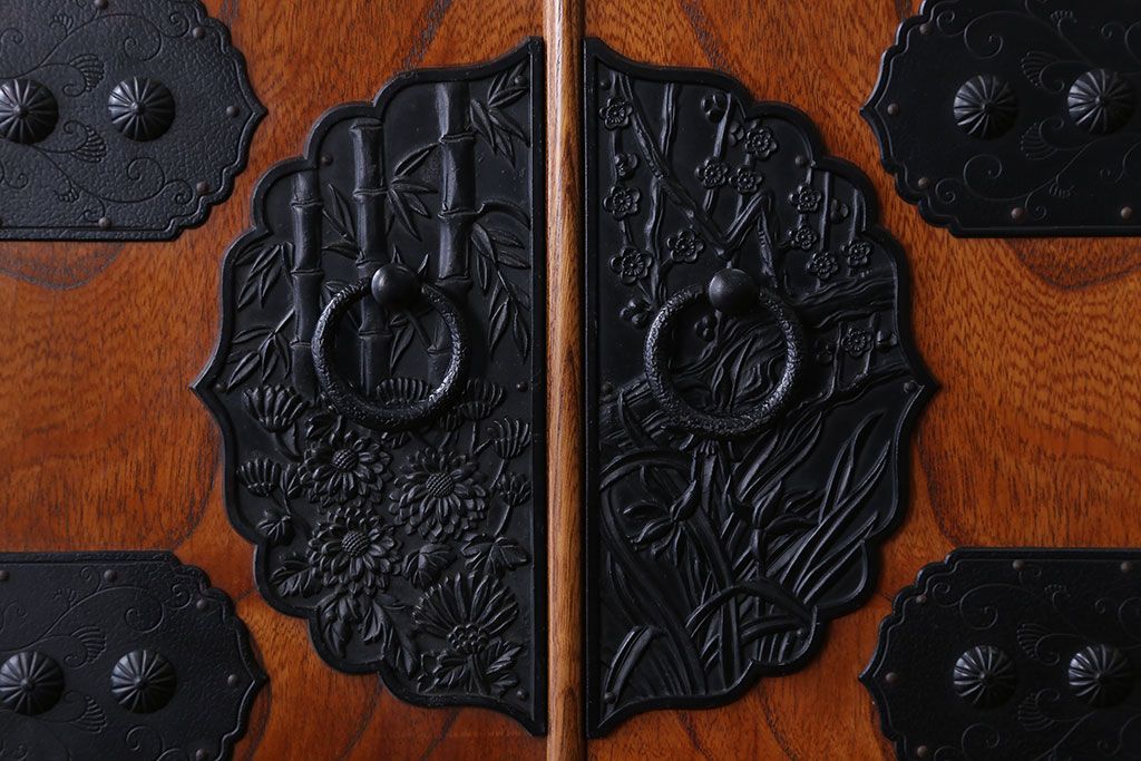 中古　民芸縦長引き出し