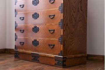 中古　木目の美しい民芸衣装箪笥