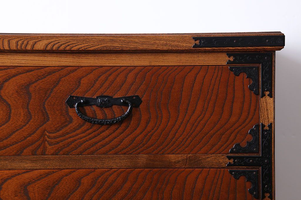 中古　木目の美しい民芸衣装箪笥