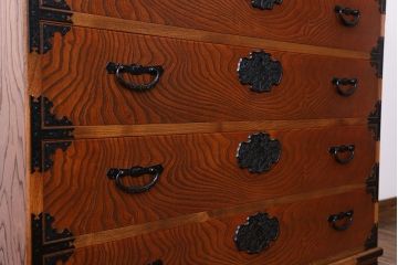 中古　木目の美しい民芸衣装箪笥