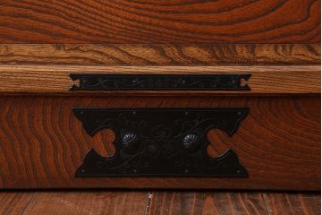 中古　木目の美しい民芸衣装箪笥