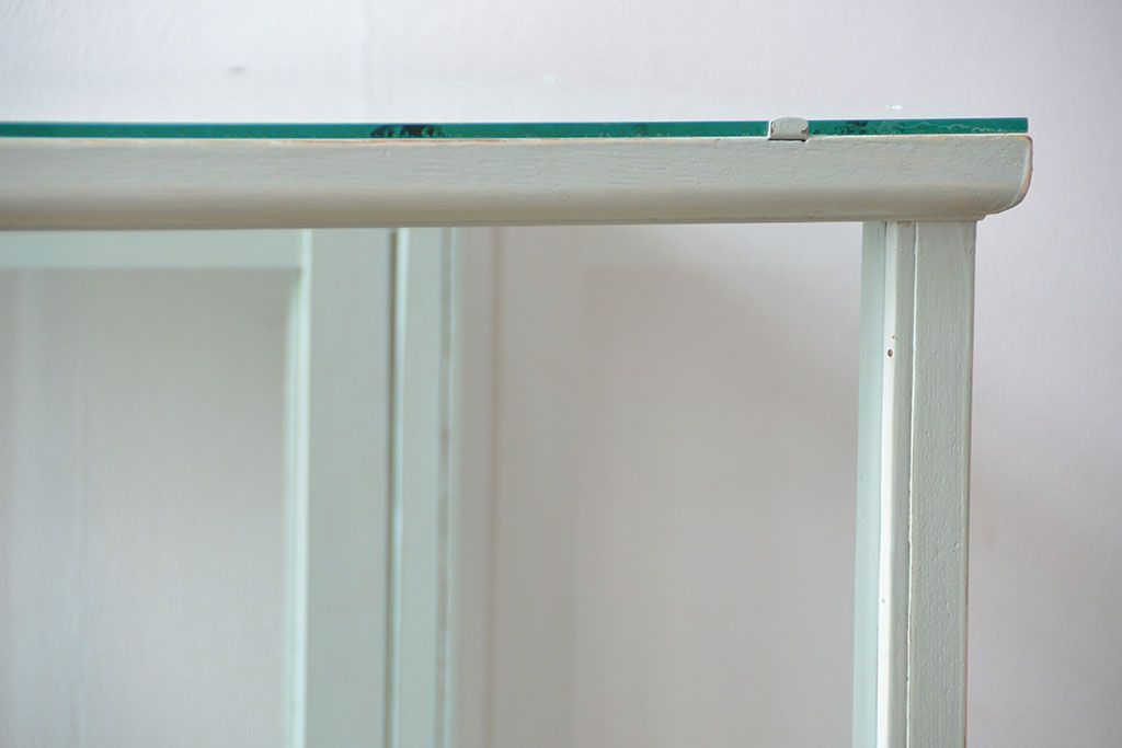 アンティーク家具　アンティーク 引き出し付きペイントガラスケース(ショーケース)