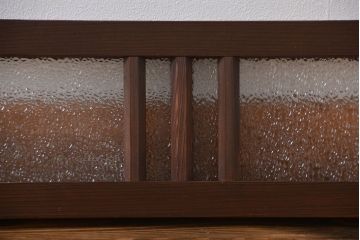 昭和レトロ ダイヤガラスのモダンな明り取り(ガラス欄間、窓)