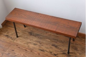 レトロ家具　昭和レトロ 天板一枚板　古材を使った鉄脚ベンチ(1)