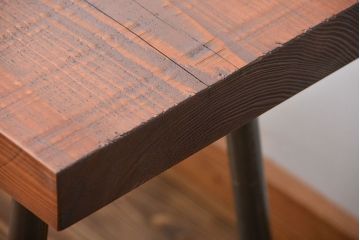 レトロ家具　昭和レトロ 天板一枚板　古材を使った鉄脚ベンチ(1)