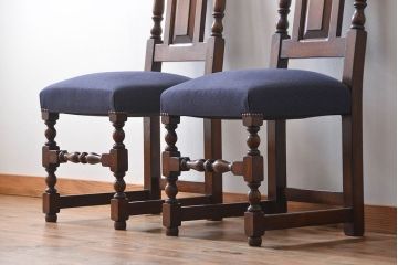 アンティーク家具　イギリスアンティーク 豪華絢爛!オーク材　彫刻の美しいダイニングチェア2脚セット(1)