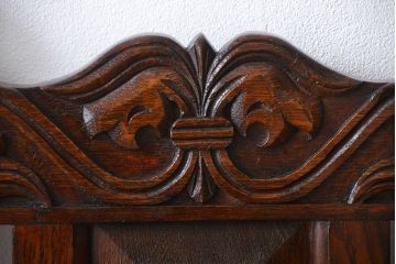 アンティーク家具　イギリスアンティーク 豪華絢爛!オーク材　彫刻の美しいダイニングチェア2脚セット(1)