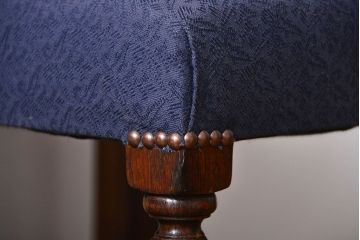 アンティーク家具　イギリスアンティーク 豪華絢爛!オーク材　彫刻の美しいダイニングチェア2脚セット(1)