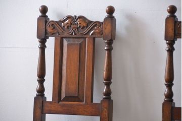 アンティーク家具　イギリスアンティーク 豪華絢爛!オーク材　彫刻の美しいダイニングチェア2脚セット(2)