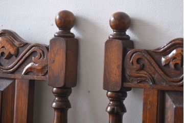 アンティーク家具　イギリスアンティーク 豪華絢爛!オーク材　彫刻の美しいダイニングチェア2脚セット(2)