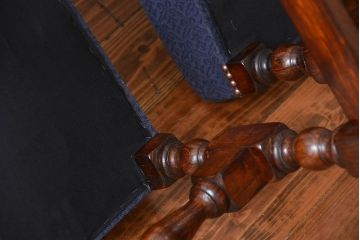 アンティーク家具　イギリスアンティーク 豪華絢爛!オーク材　彫刻の美しいダイニングチェア2脚セット(2)