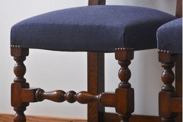 アンティーク家具　イギリスアンティーク 豪華絢爛!オーク材　彫刻の美しいダイニングチェア2脚セット(4)
