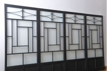 大正ロマン　艶消しブラックペイントの背の高いガラス戸4枚セット(引き戸)