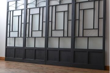 大正ロマン　艶消しブラックペイントの背の高いガラス戸4枚セット(引き戸)