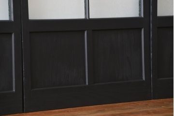 大正ロマン　艶消しブラックペイントの背の高いガラス戸4枚セット(引き戸)