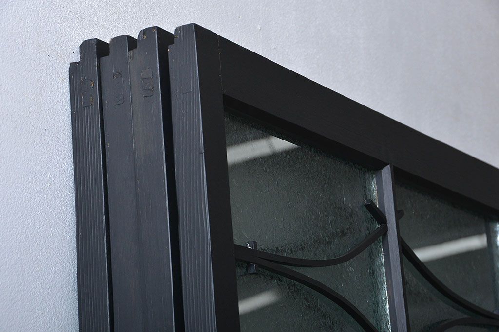 大正ロマン　艶消しブラックペイントの背の高いガラス戸4枚セット(引き戸)