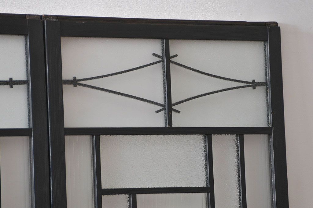 大正ロマン　艶消しブラックペイントの背の高いガラス戸4枚セット(引き戸)