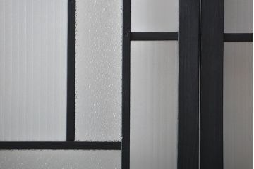 大正ロマン　艶消しブラックペイントの背の高いガラス戸4枚セット(引き戸)