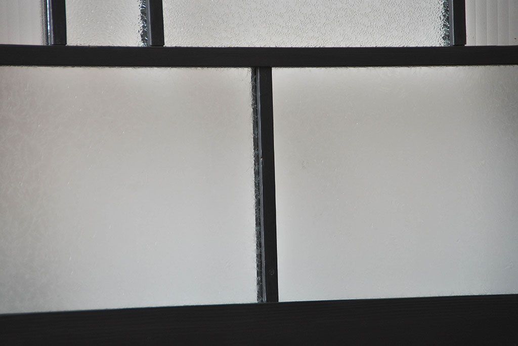 大正ロマン　艶消しブラックペイントの背の高いガラス戸4枚セット(引き戸)